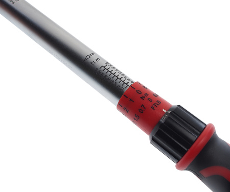 Ключ динамометрический 1/2" 40-210Нм 531мм двухстороннего действия JTC-6686